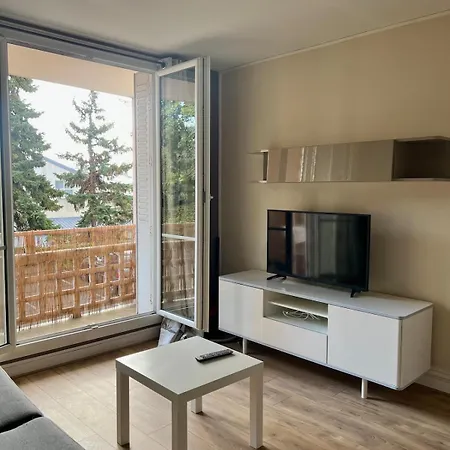 Proche Du Puy De Dôme Avec Parking Privé * Clermont-Ferrand