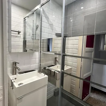 Proche Du Puy De Dôme Avec Parking Privé Clermont-Ferrand