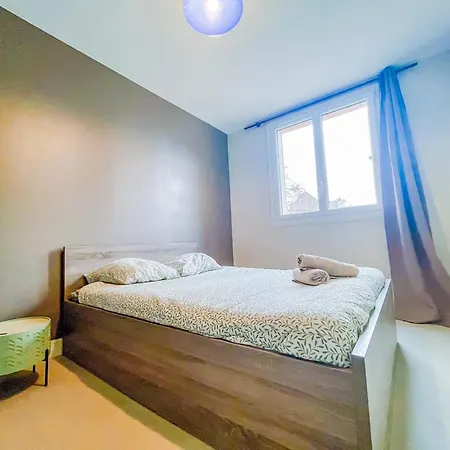 Proche Du Puy De Dome Avec Parking Prive Apartament Clermont-Ferrand
